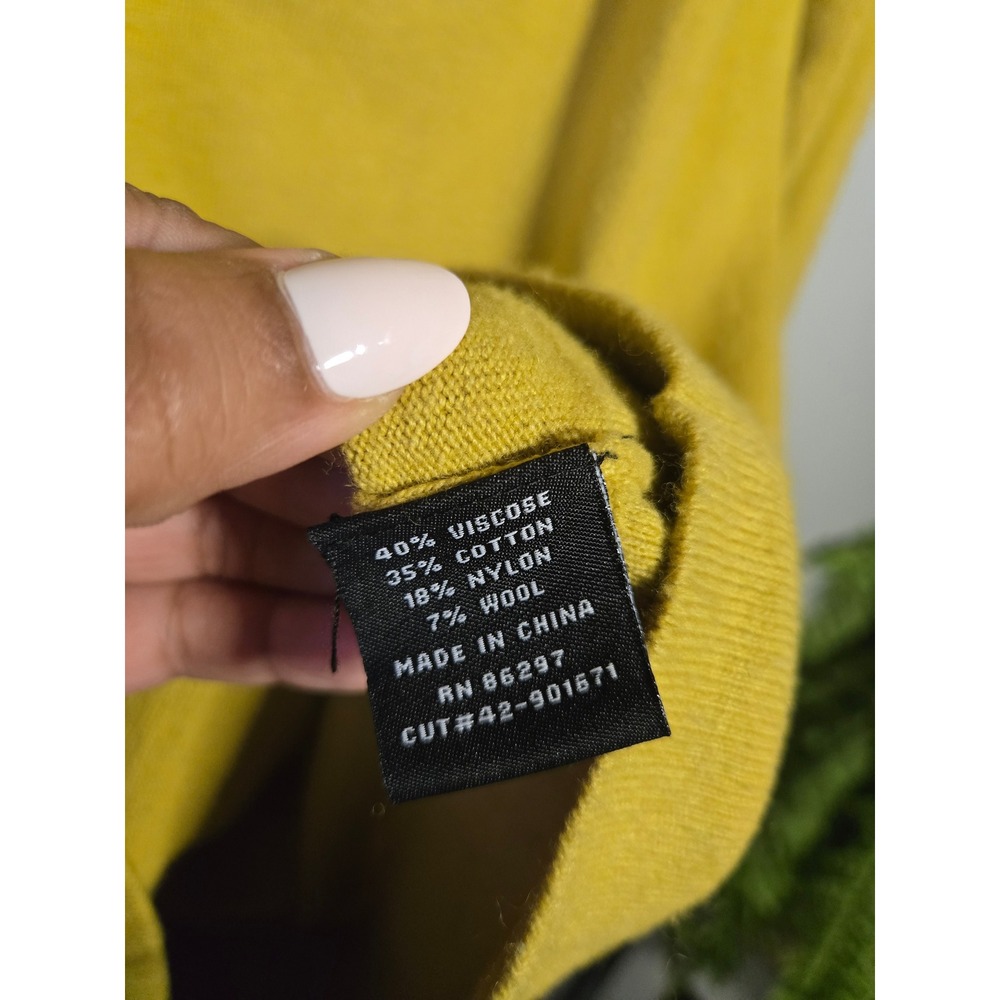 BCBG‎ Max Azria Yellow Longline Cardigan Y2K Lightweight Button Front Small - Picture 9 of 10